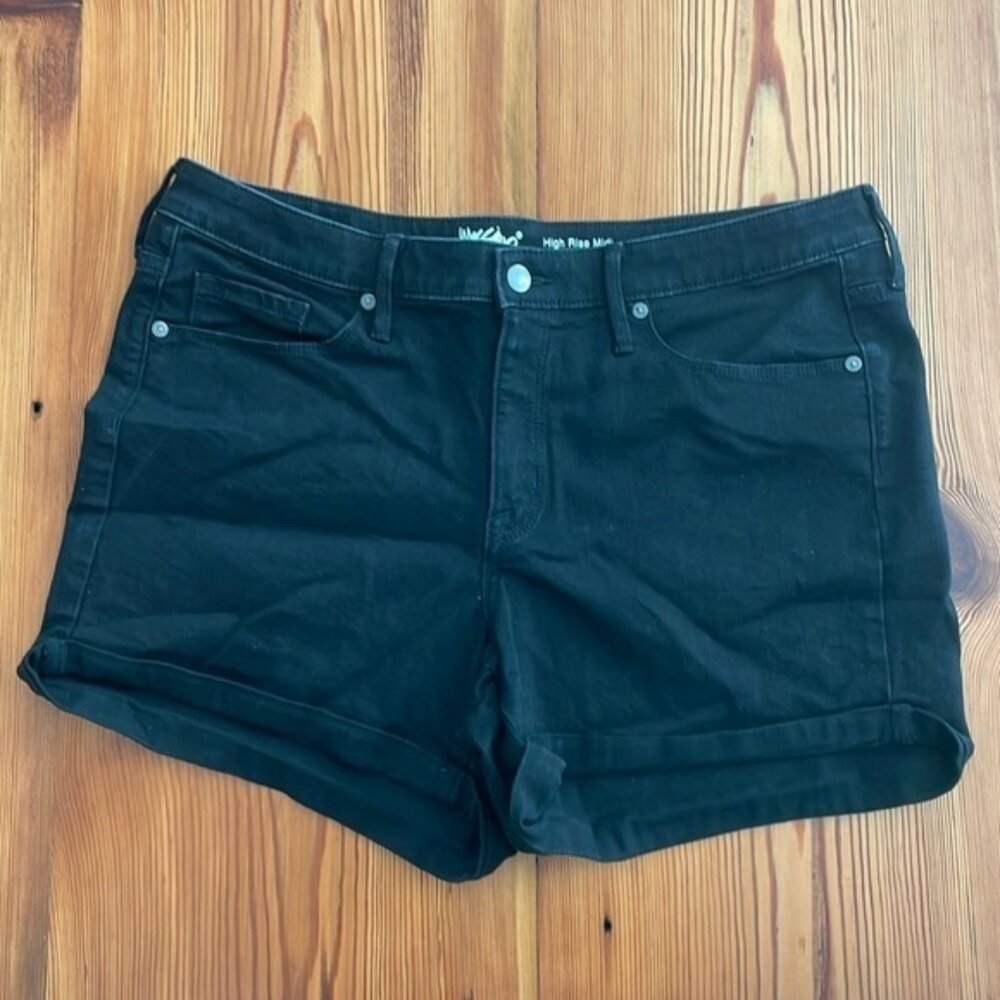 🖤 Massimo High Rise Midi Denim Shorts - Black - Sz 14